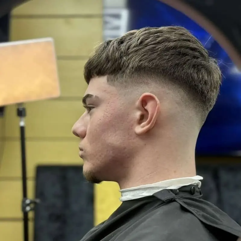 Corte clásico Relevant Barber